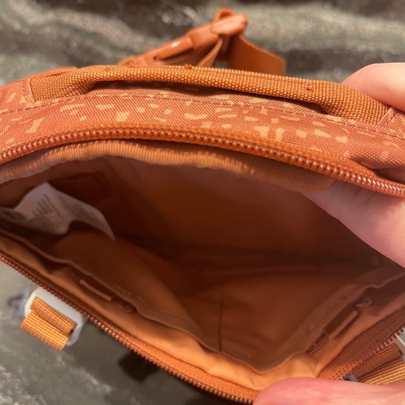 Dakine - Fanny Pack/Belt Bag - Hot Laps 1L - Picture 5 of 8